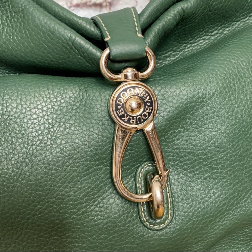 Dooney & Bourke large green hobo purse - Picture 4 of 11
